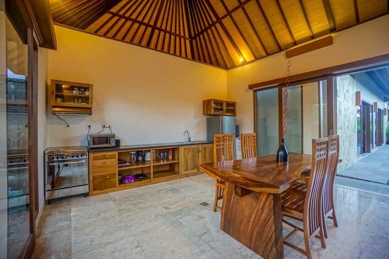 Dusun Ubud Luaran gambar